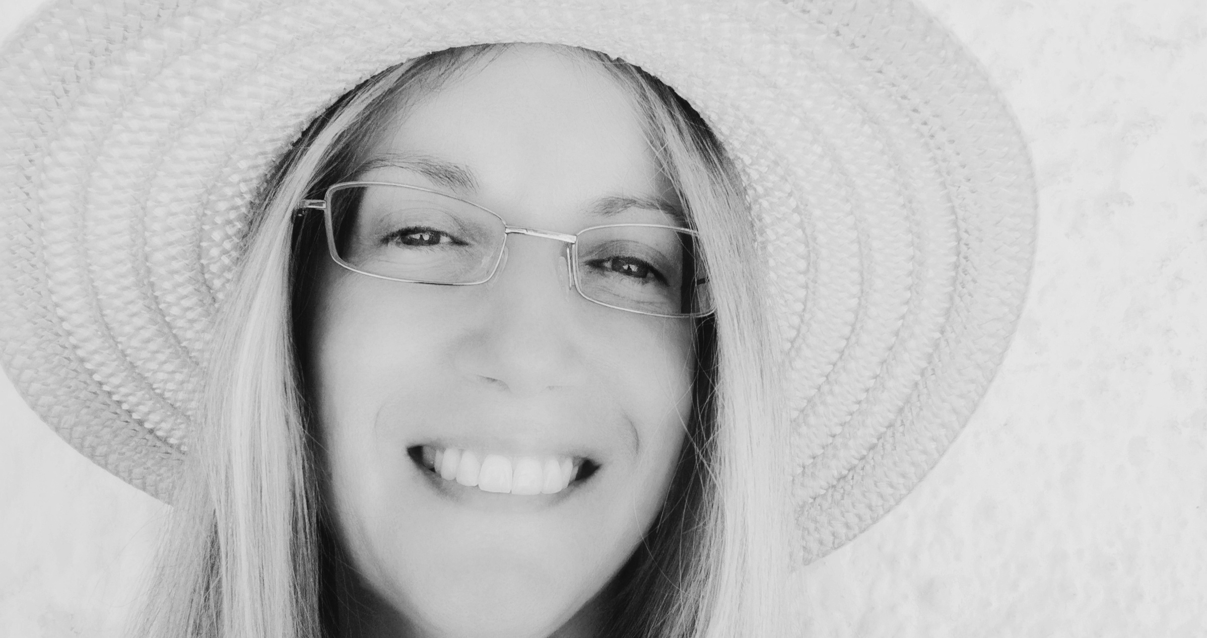 You are currently viewing Τρία ποιήματα της Μαριανίνας Βεντούρη από την ενότητα ΚΟΙΝΩΝΙΑ της ποιητικής συλλογής ΚΥΚΛΑΔΟΣΥΝΗ