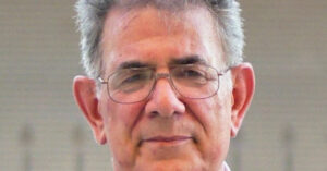 Ανάγν. more about the article Κυριάκος Ηρακλέους: Το χάλκινο νησί -Τόμος Α’ (Η δημιουργία των ανθρωποειδών)